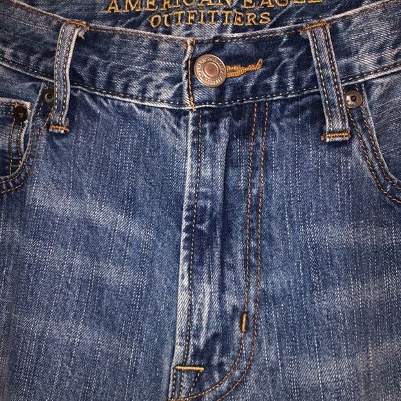 AEO 34x32 Bootcut Jeans in Gently Worn Condition - Picture 5 of 14